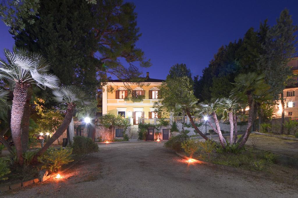 Affittacamere Villa Gigli シローロ エクステリア 写真
